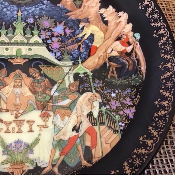 Vintage 1989 Russian Legends Fairy Tale porcelain plate. Plate #5 in the… - Picture 2 of 6
